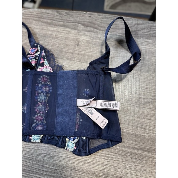 Victoria's Secret Dream Angels Bejeweled Embroidered Corset Boned Bra Top Xs NWT - Picture 7 of 7